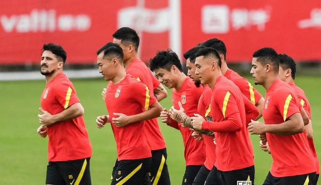 开云入口-险胜首场状态出色，TES观众沸腾！，内马尔重返赛场引发球迷热议的简单介绍