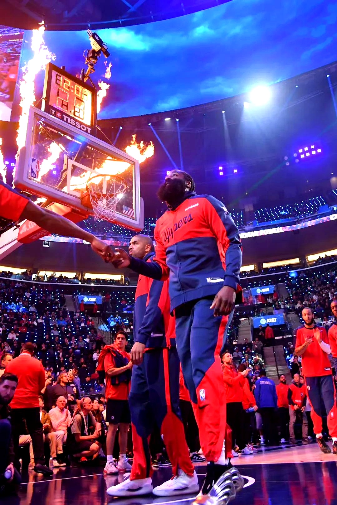 开云服务-关于重返赛场首场状态出色，快船观众沸腾！，巴特勒重返赛场全场沸腾不已的信息